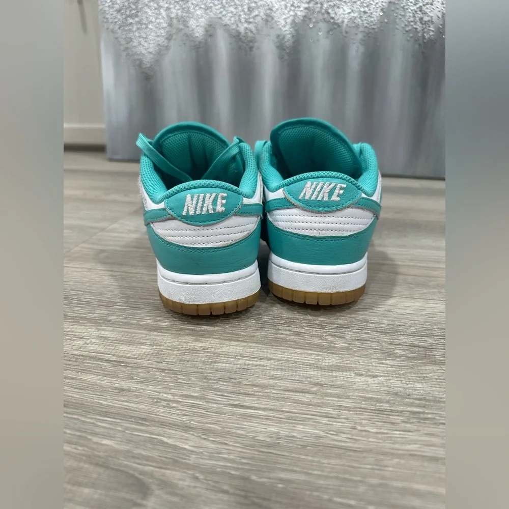 Nike Women’s Dunk Low Teal Zeal - Picture 6 of 9